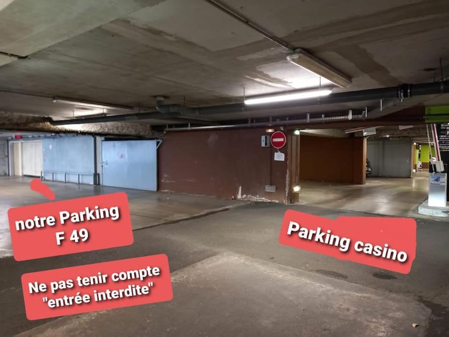 Appartement 8 Personnes En Face Des Remparts Climatise Avec Terrasse Et Parking 아비뇽 외부 사진